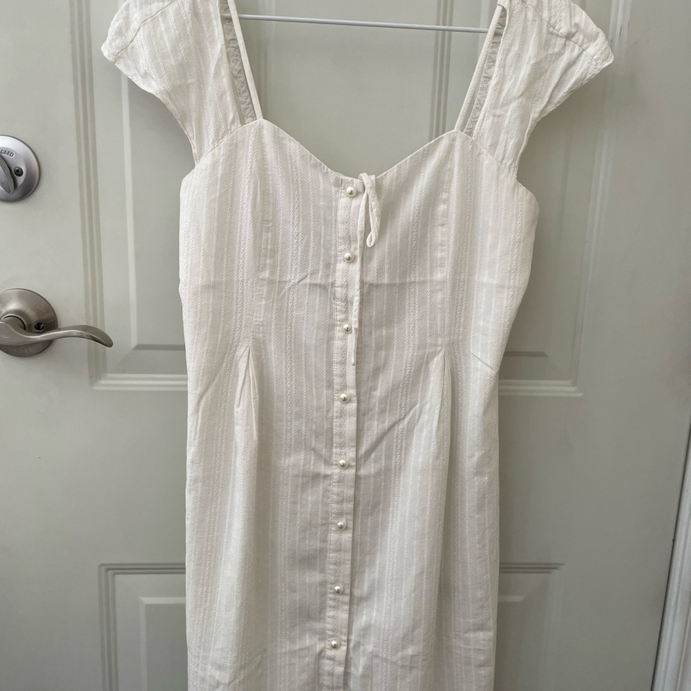 Elegant White Button-Down Dress